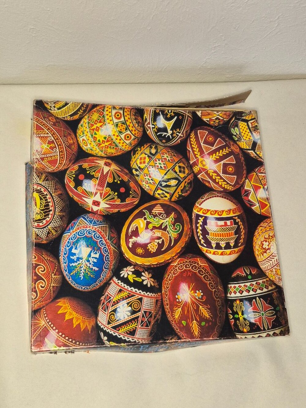 Vintage Ukrainian Easter Eggs 551 Piece Jigsaw Puzzle Complete 18x24 USA